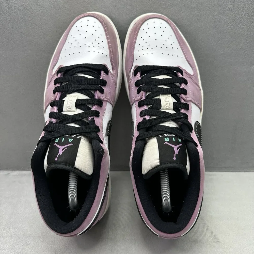 Mens Size 11 Nike Air Jordan 1 Low SE 'Violet Shock' Shoes‎ Light Purple 2021
